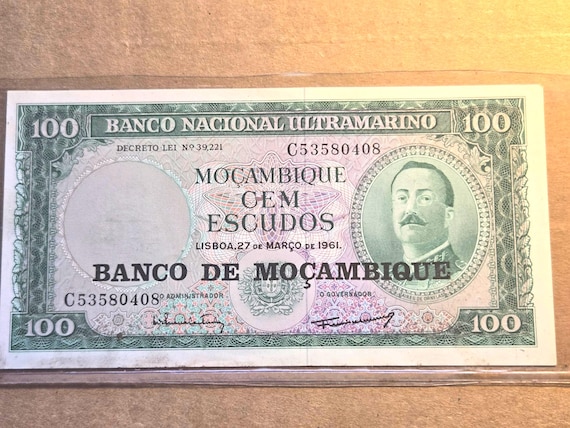 1961 Portuguese East Africa-Mozambique 100 Escudos Banknote Unc.