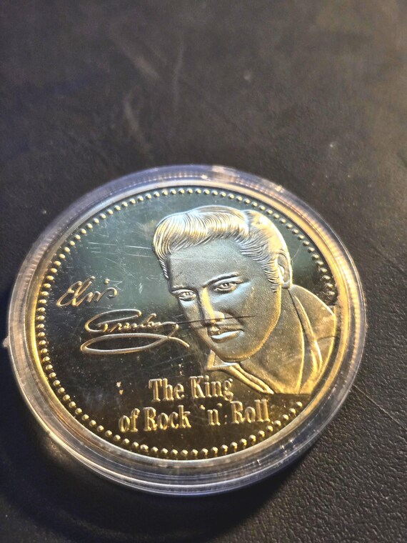 Elvis Presley proof bronze medallion