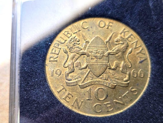 1966 Kenya 10 Cents Kenyatta 30MM