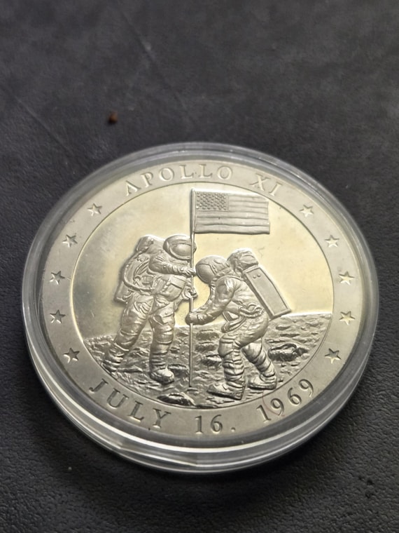 1969 Moon Landing Medallion 40Millimeters
