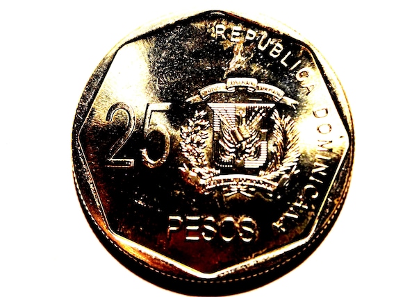 2010 Dominican Republic BU 25 Pesos 29MM
