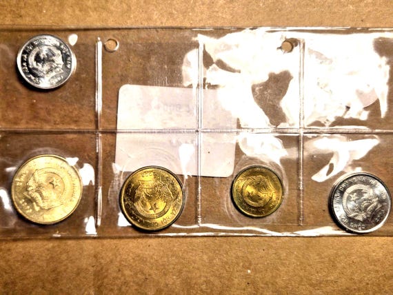 2003 Vietnam Set Type 5 Coins