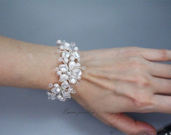 Luxury Swarovski White Pearls Crystal Rhinestone Silver Bridal cuff Bracelet