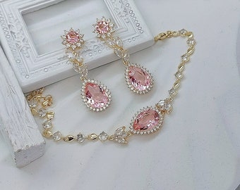Light Pink Crystal Bracelet Earrings Set,CZ Gold Bridal Jewelry Set, Swarovski Light Crystal Wedding Jewelry Set, Blush Crystal Drop Jewelry