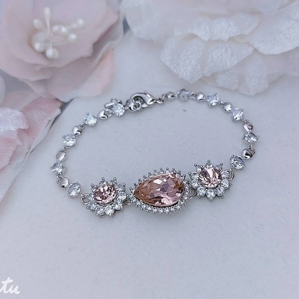 Blush Bracelet, Pink Wedding Bracelet, Vintage Rose Swarovski Bridal Jewelry, Blush Wedding Bracelet, Crystal Rose Gold Bridal Bracelet