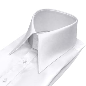 Camisa disco para hombre, hecha a mano, años 70, de satén blanco brillante, con acabado sedoso y cuello alto y largo en punta.