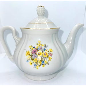Vintage Sadler Teekanne aus weißer Keramik mit floralem Muster, Goldrand und Deckel, 15 cm hoch