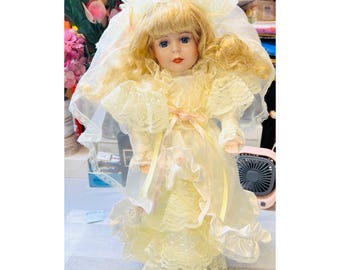 Vintage Wedding Victorian Style Porcelain Doll With Blonde Hair & Lace Dress 16”