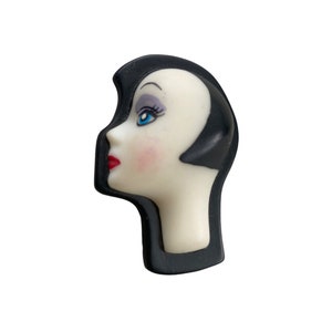 Vintage Art Deco style Brooch Pin - Flapper Girl Bust