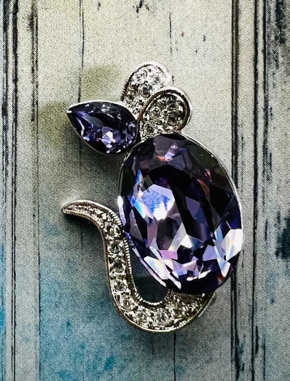 Sparkly Signed Butler tiny mouse brooch, with Rhi… - image 6