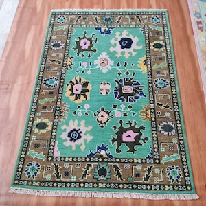 Green Turkish Kilim Rug | Handmade Geometric Floral Wool Carpet | Boho Area Rug | Vintage Style Anatolian Decor | 4x6 Living Room Rug
