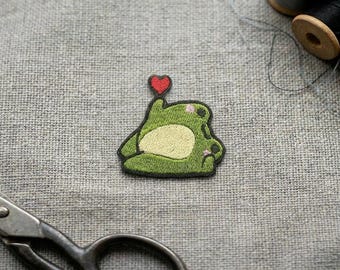 Frog in Love Embroidered Patch. Emoji Embroidery  Iron on patch