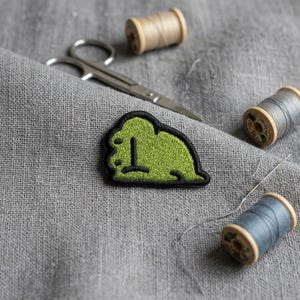 Sad Frog Embroidered Patch. Cute frog Iron on patch. Lonely frog.