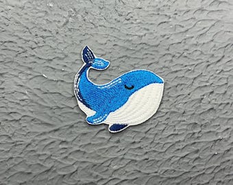 Whale Embroidered Patch: Iron-On Applique