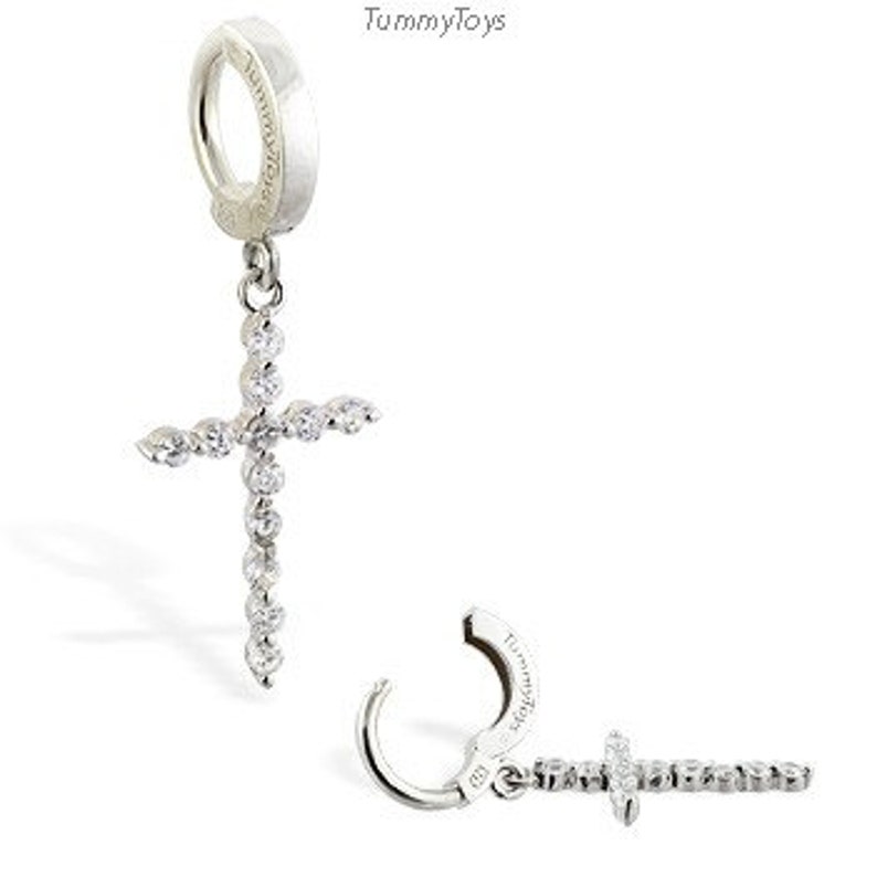 Fisher belly piercing Isla button