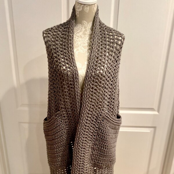 pocket shawl with hood