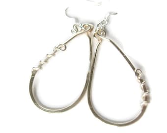Minimal silver earrings - silver dangle earrings