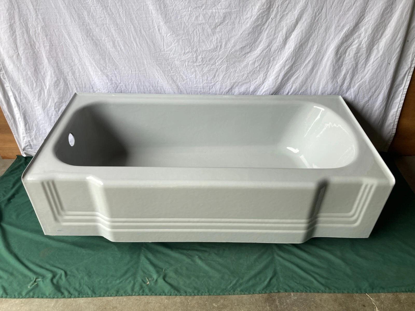 Vintage 5' Cast Iron Deco Light Gray Porcelain Skirted Tub Right Drain 264-25E****Pick up****