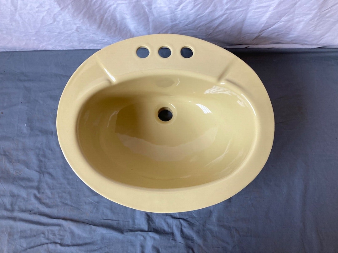 Vtg Harvest Gold Yellow 16x19 Oval Drop in Bath Sink NOS Kohler