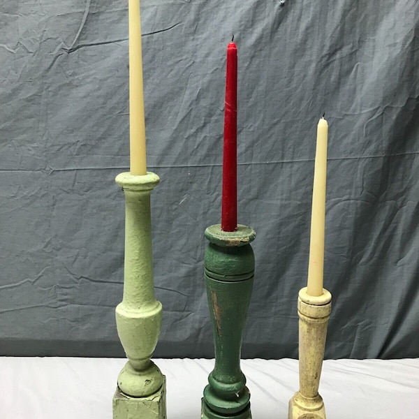 Set 3 Turned Wood Shabby Spindles Chunky Candle Stick Holders Old VTG 2080-23B