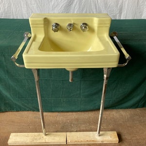 Vtg Mid Century Manchu Yellow Sink Chrome legs Towel Bars Standard 107-24E
