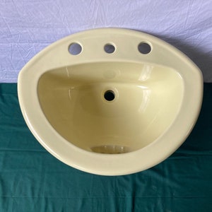 Vintage Citrus Yellow 21x17 Oval Self Rimming Drop In Sink NOS Crane 79-24E