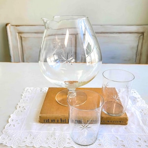 Mid-Century Modern Cocktail Pitcher Set: Atomic Star Etched Barware