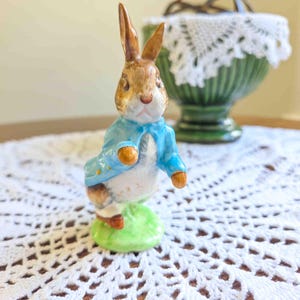 Vintage Collectible Beswick Beatrix Potter Peter Rabbit Figurine
