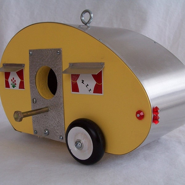 Bird House Camper Travel Trailer Retro Yard Art Birdhouse Yellow