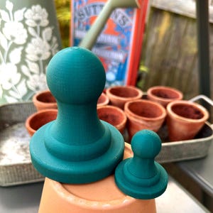 Small & Medium Tampers – Big Planting Power!