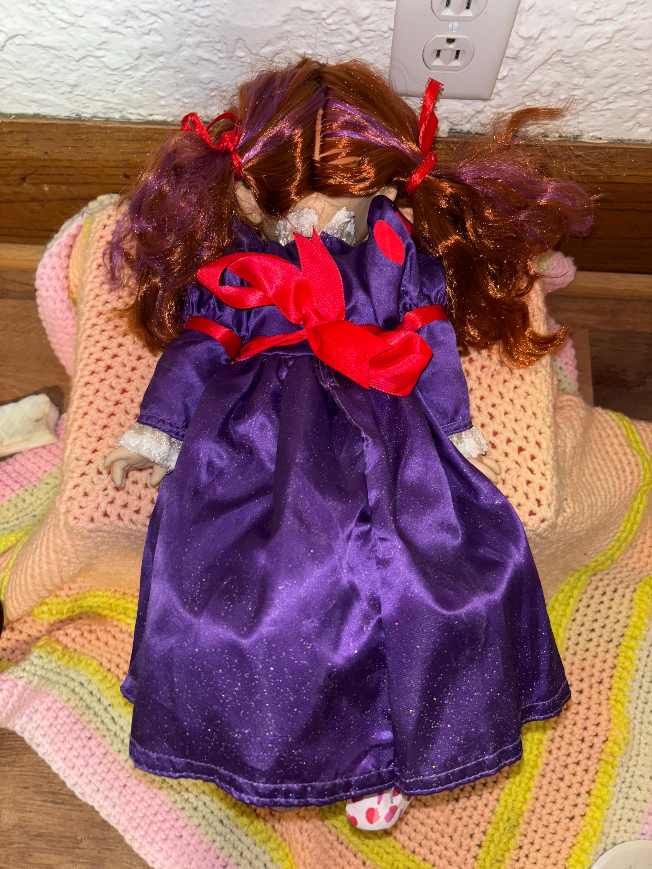fancy nancy purple dress  Fancy Nancy 