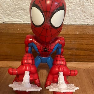 Spider-Man Electric Talking Web Shooting and He Works! GUC