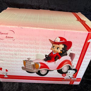 Betty Boop In Comic Car With Bimbo And Pudgy Figurine Mint In Box *rare!*
