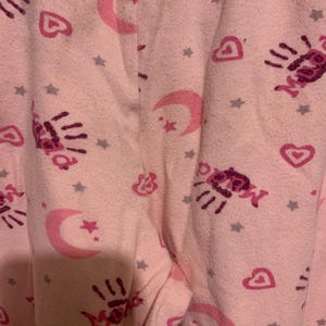 Mudd Sleepwear Womens M pajama pants pink w palm prints, moons, stars, and hearts very cute and excellent condition