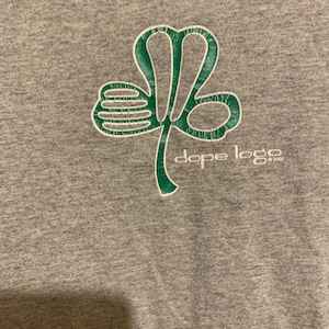 Dope Logo 2001 Vintage zeldzame T-shirt met lange mouwen maat medium Goede staat!