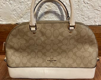 Coach Sierra Signature Satchel GUC