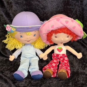 Strawberry Shortcake And Angel Cake Plush Set Of 2