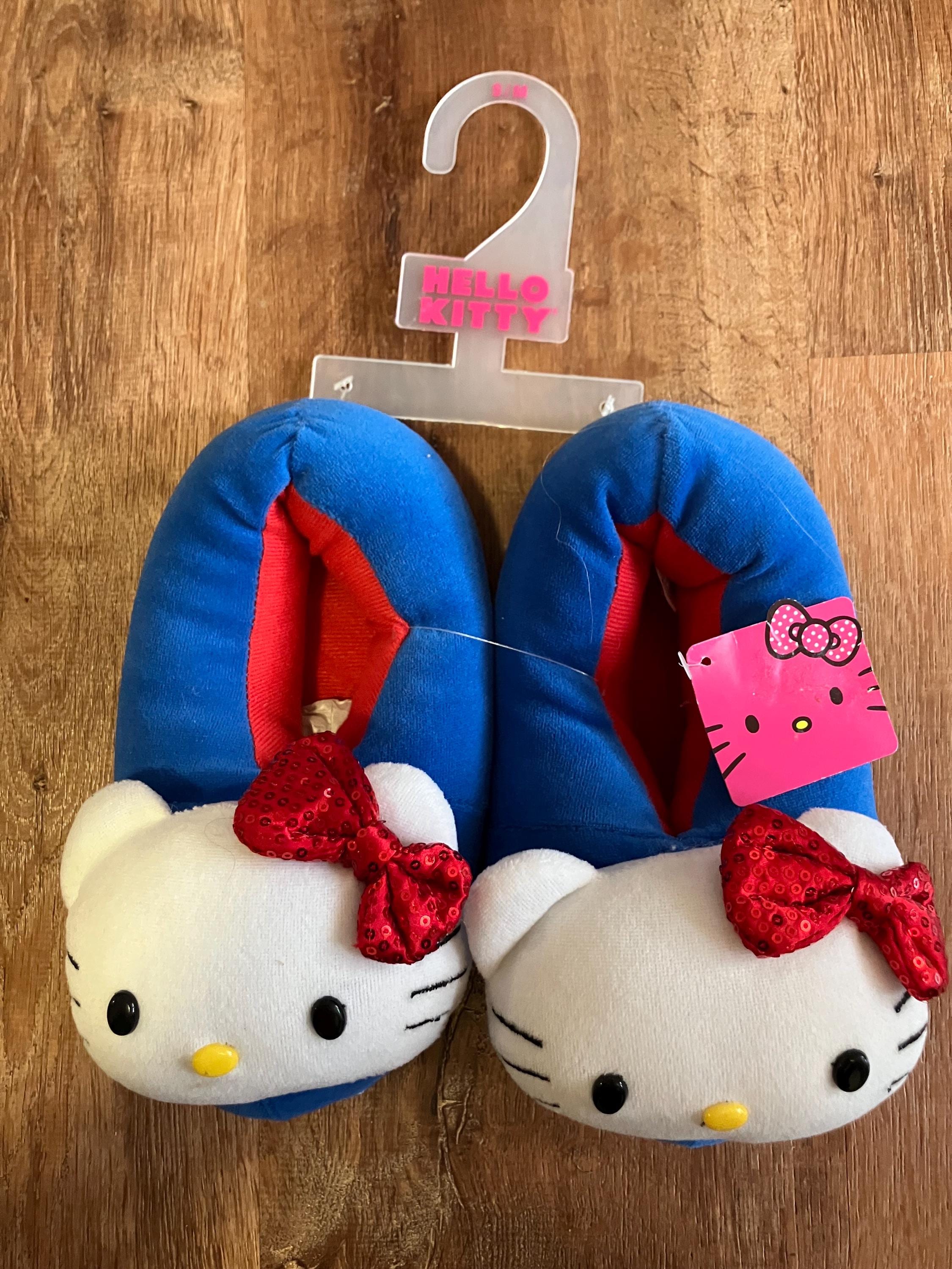 Chaussons Duveteux Chaussons Hello Kitty Chaussons Duveteux à
