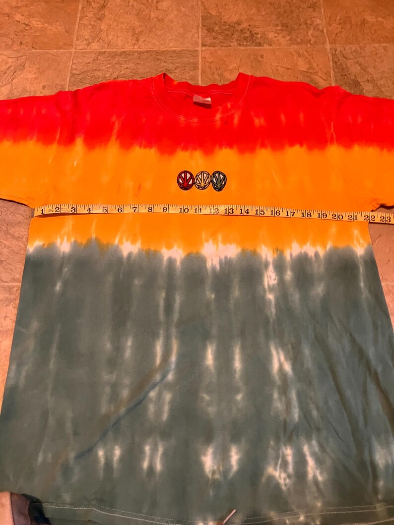Urban Outfitters Tried and True Co. Vintage Lead Patch Tie-Dye Stripe Tee Size XL Good (not new) Condition Kinda rare! image 5
