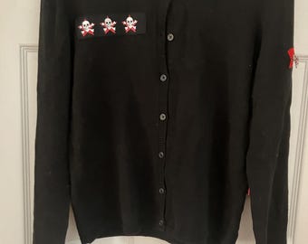 Tripp NYC Womens Vintage Medium Black Cardigan Red  Skulls Zipper Sleeve Button Down EUC