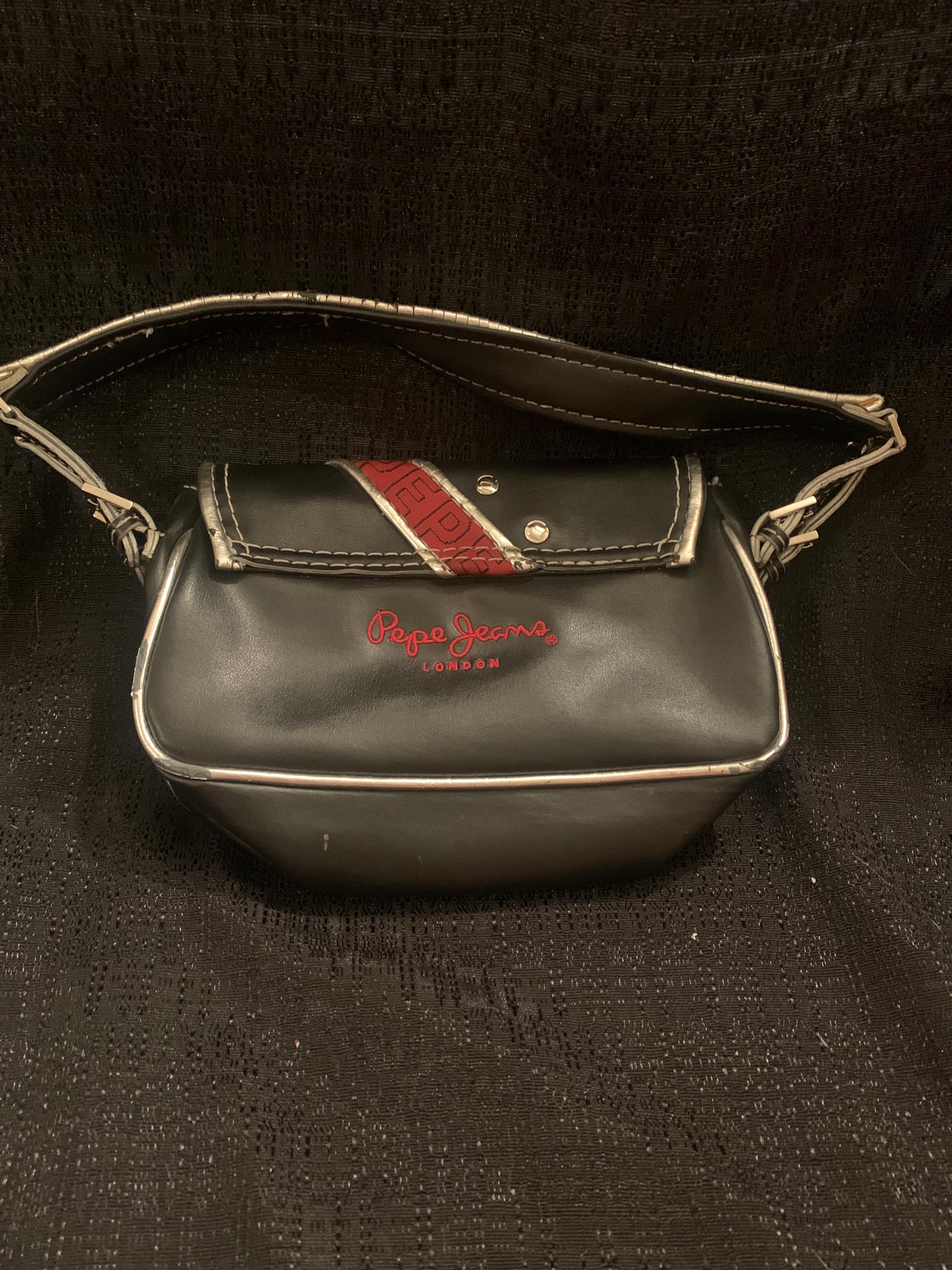 Pepe Jeans 73 Vintage Purse UK W 11-73 Black & Red London