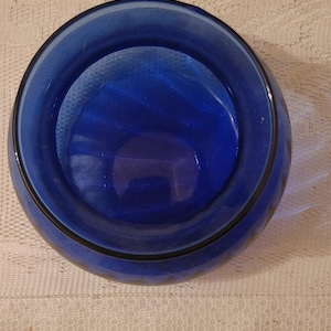 Vintage Hand Blown Glass Cobalt Blue Vase