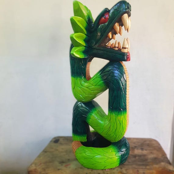 Green Quetzalcóatl Cedar Sculpture: Mayan and Aztec Culture, Pre-Hispanic Art, handcrafted home décor