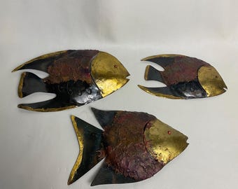 Mid Century Modern Brutalist Metal Art Fish Vintage Wall Sculptures Brass Copper painted red gold black Set of 3 Made In Mexico