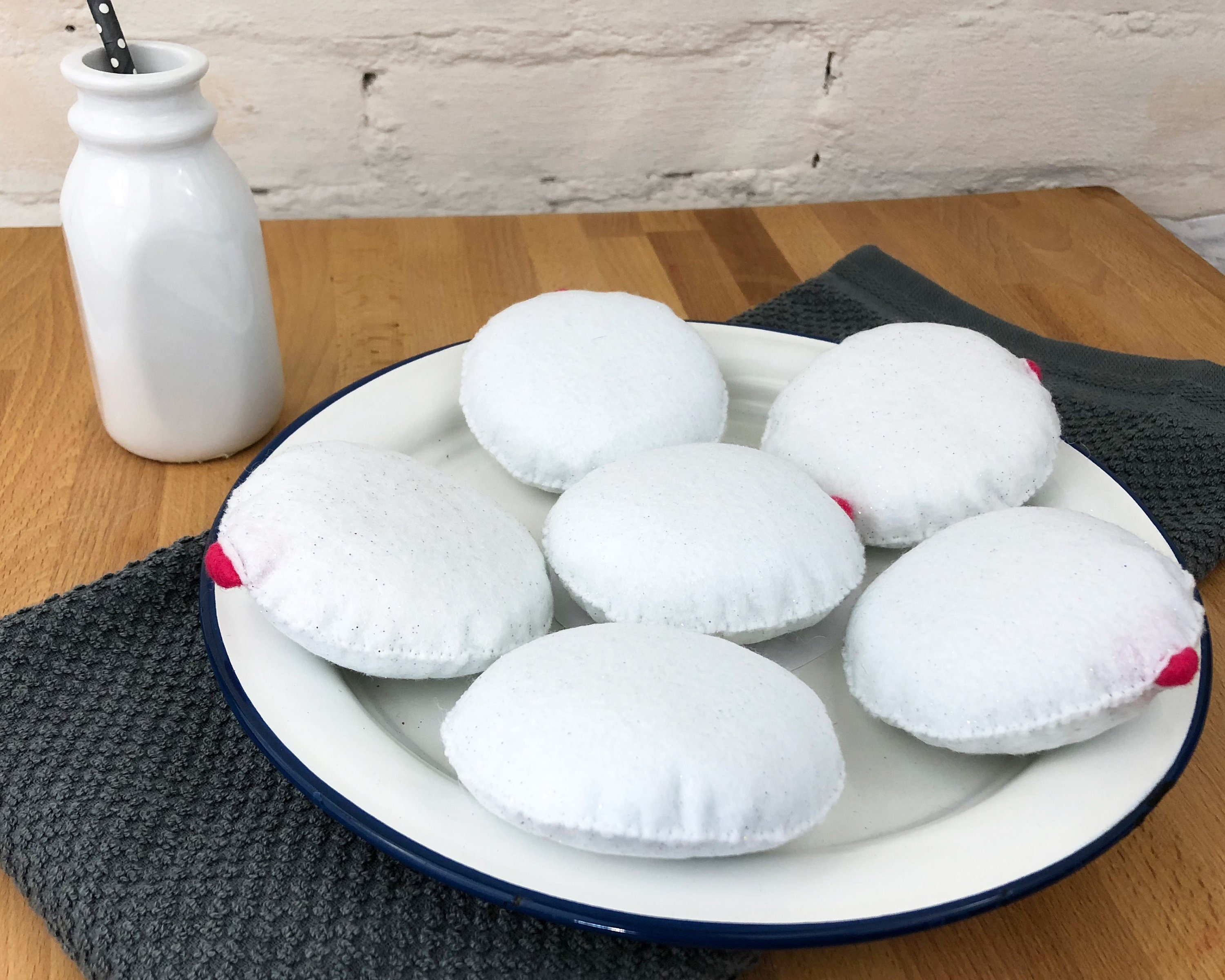 Half dozen RASPBERRY Felt BISMARK felt food felt donut Etsy