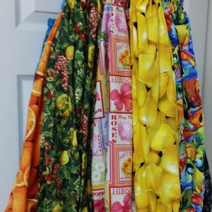 SALE PRICED The Happy Andi Hanging Grocery Bag Apples and Pears Fruit image 3