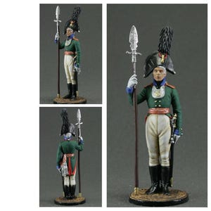 Tin soldier in painting Size 54 mm, scale 1/32 Military-historical miniature. Napoleonic wars, Chief officer of the Oryol Musketeer Regiment