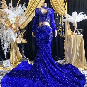 Blue and gold formal dress store