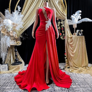 Red Crystal Rhinestone Appliqué Birthday Dress Handmade Haute Couture Evening Dress Prom Gown with Crystal Embellished Bodice Elegant Gift