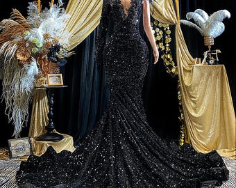 Black Rhinestone Applique Long Sleeve Mermaid Gown Mesh Bodice for Prom Wedding Evening Formal Couture Dresses Gift Elegant Train Design